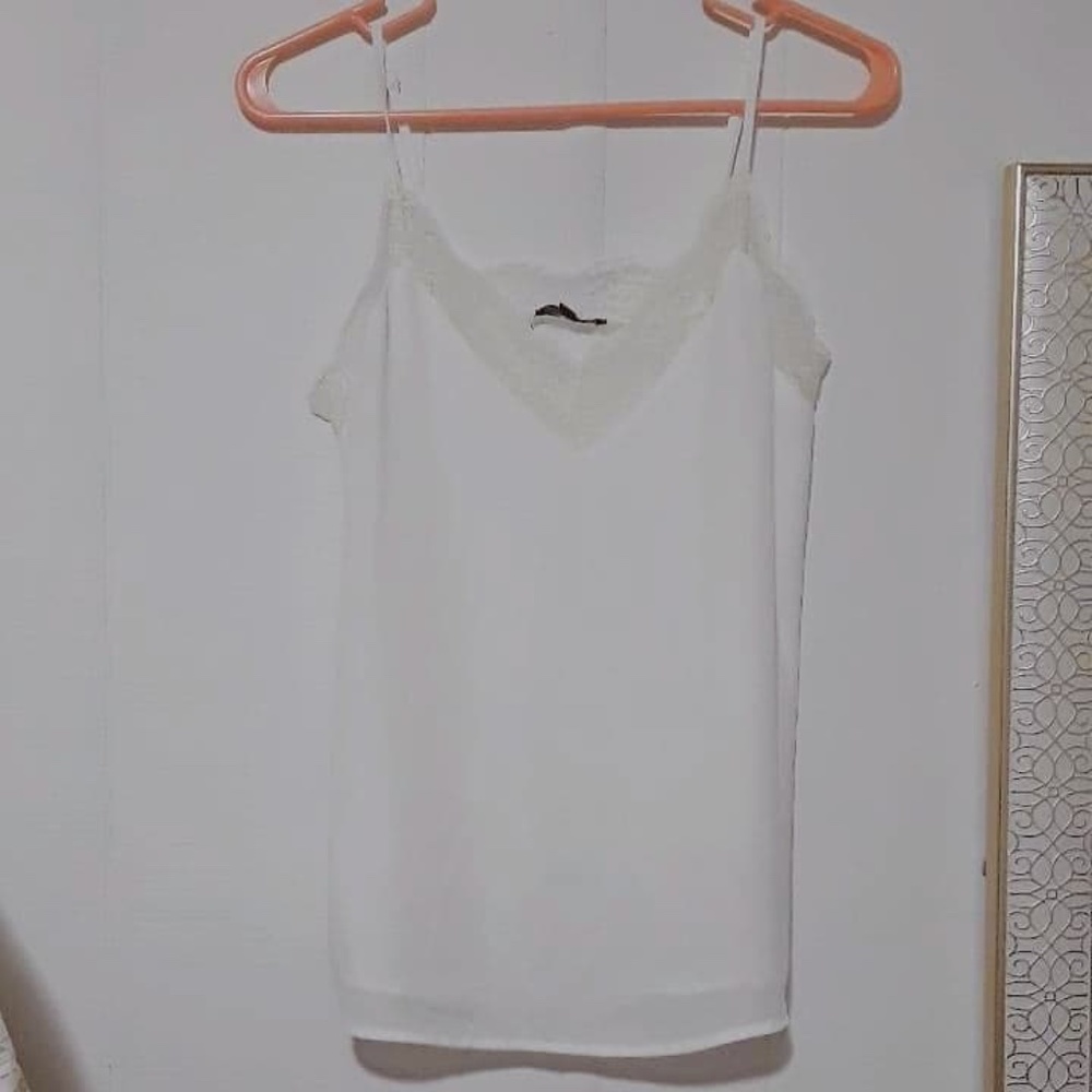 NWT Shinestar Lace White Camisole V Neck Size S